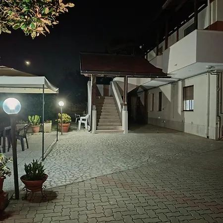 Apartment Casa Cococciola Tra Mare E Monti *